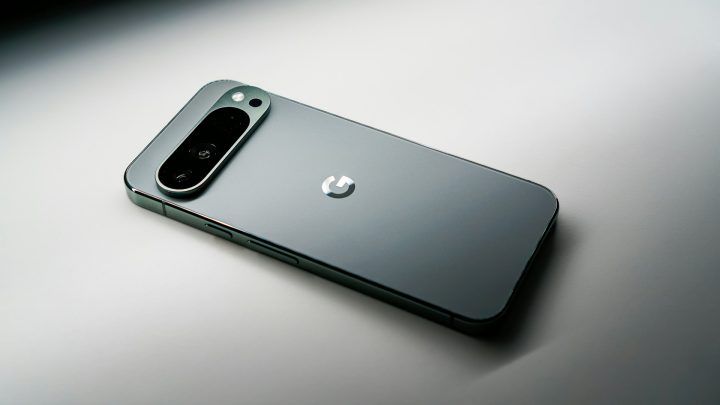 Atualização do Android 16 causa problemas na tela de bloqueio dos celulares Pixel